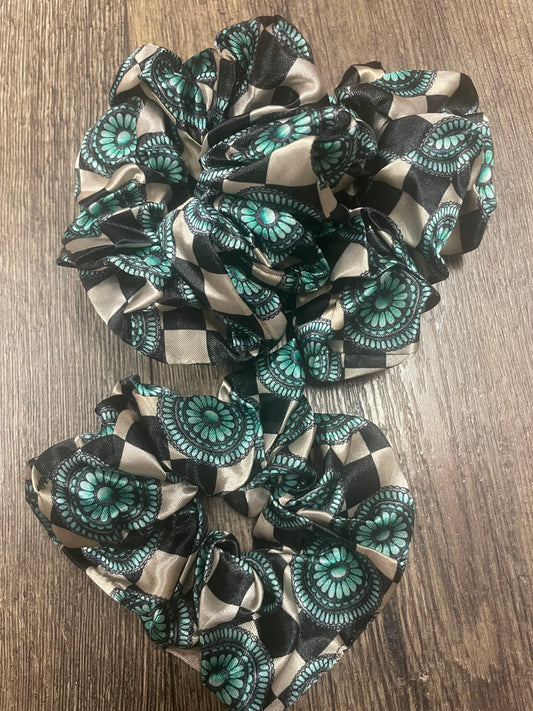 Silk Scrunchie - Checkered Concho
