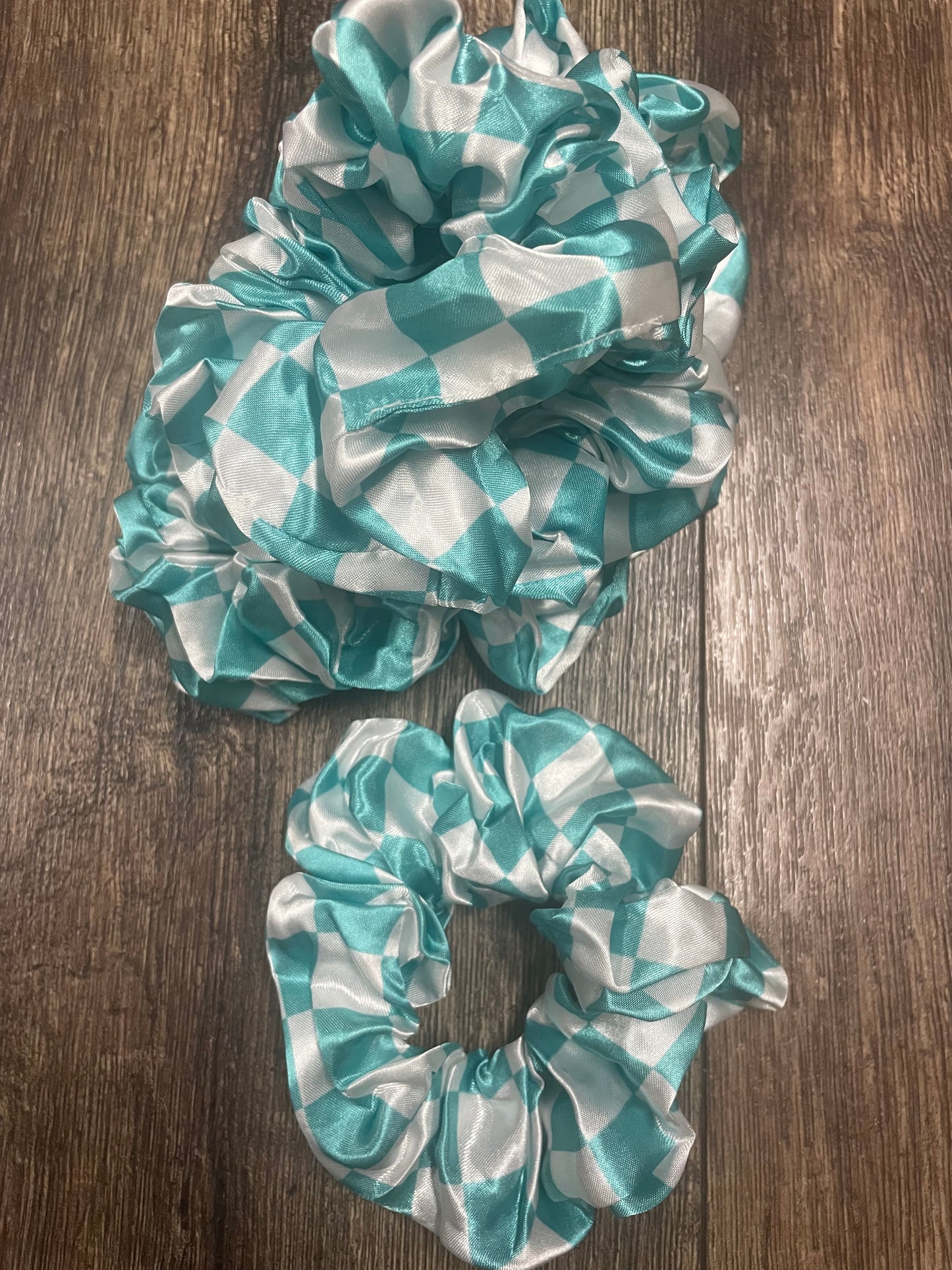 Silk Scrunchie - Turquoise Checkered