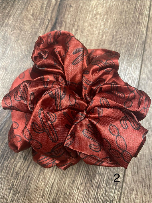 Silk Scrunchie - Rust Cactus